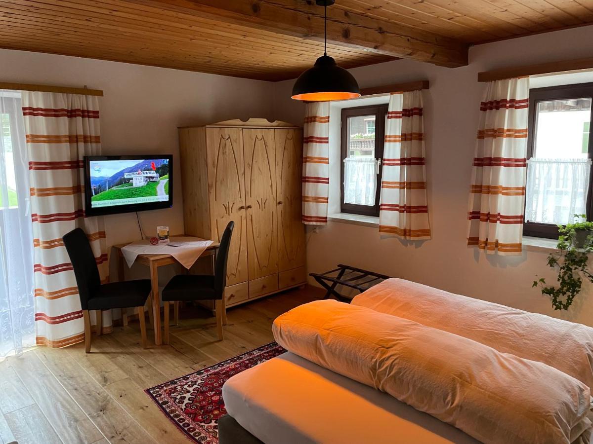 Gaestehaus Zugspitzblick Берванг Екстериор снимка