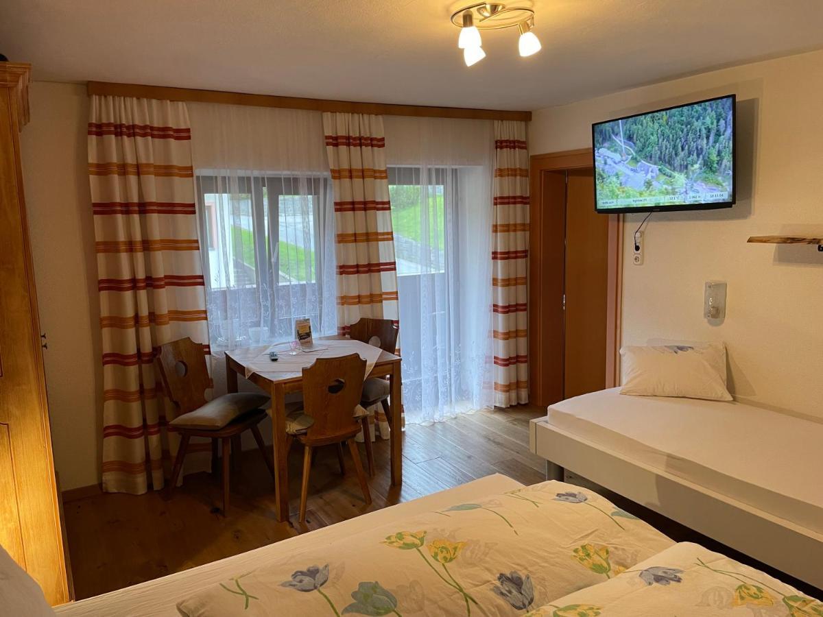 Gaestehaus Zugspitzblick Берванг Екстериор снимка