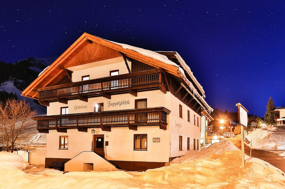 Gaestehaus Zugspitzblick Берванг Екстериор снимка